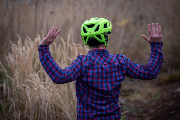 Přilba Fox Mainframe