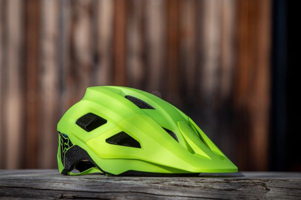 Přilba Fox Mainframe