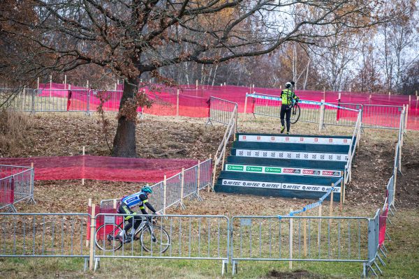 SP CX Tábor '21 čt+pá - schody dostaly delší šikanu