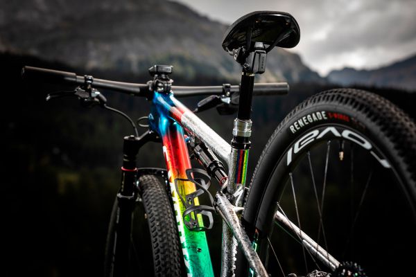 Limitovaná edice Specialized S-Works World Champion