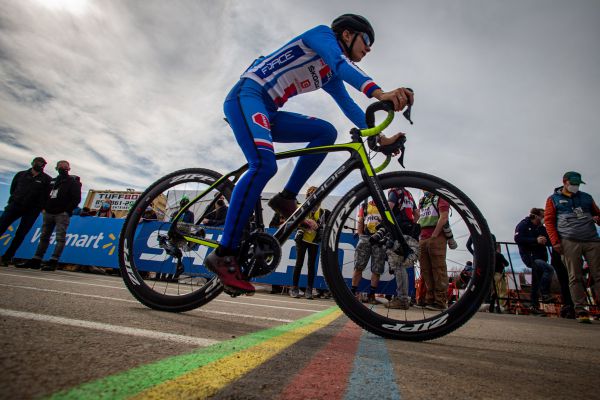 Fayetteville 2022 - neděle - Kristýna Zemanová