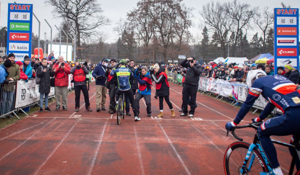 MČR v cyklokrosu 2022 - Michael Boroš na startu jako jednička