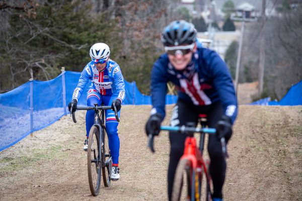 Fayetteville 2022 - den 2. - Kateřina Nash