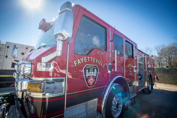 Fayetteville 2022 - sobota - pardon, jen jsem se zamiloval. Do toho auta...