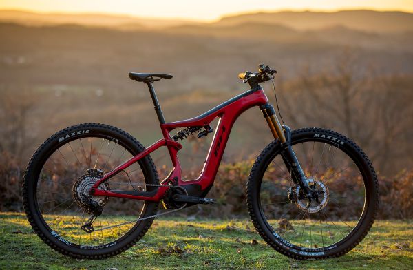 BH Bikes AtomX Carbon 2022
