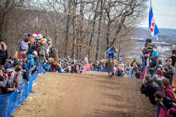 Fayetteville 2022 - neděle - Kristýna Zemanová