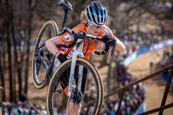 Fayetteville 2022 - neděle - Puck Piters