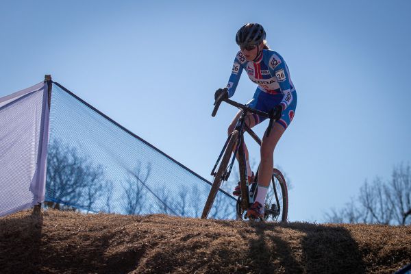 Fayetteville 2022 - sobota - Julia Kopecky