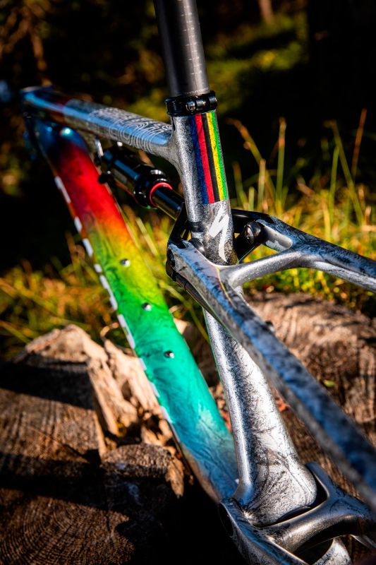 Limitovaná edice Specialized S-Works World Champion