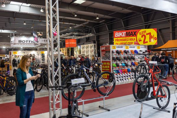 For Bikes 2022 první den