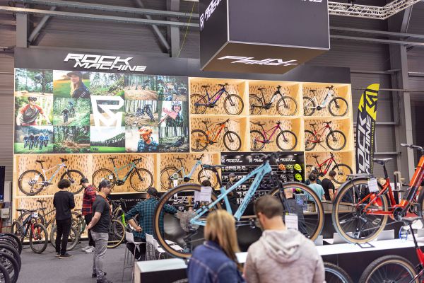 For Bikes 2022 první den