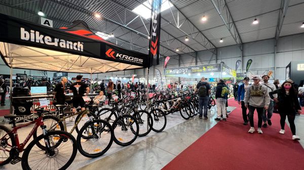 For Bikes 2022 první den