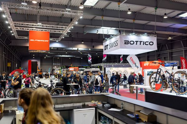 For Bikes 2022 první den