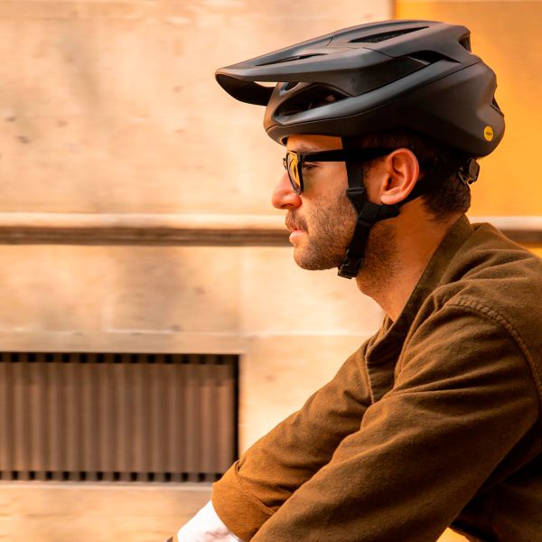 Specialized Camber 2022