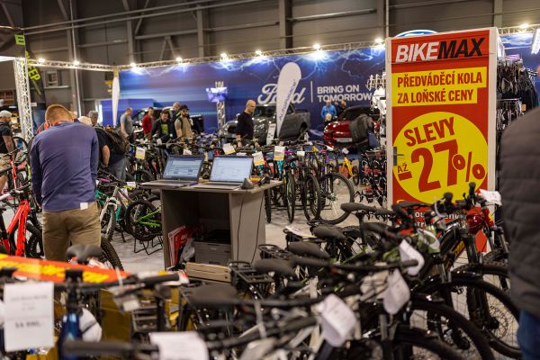 For Bikes 2022 první den