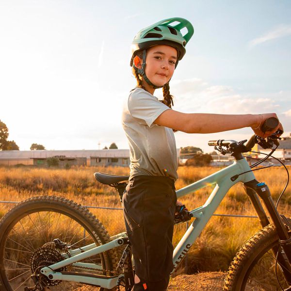 Specialized Camber 2022