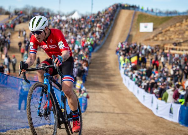 MS Fayetteville 2022 - Kostaričan Felipe Nystrom