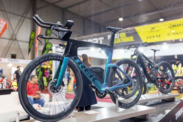 For Bikes 2022 první den