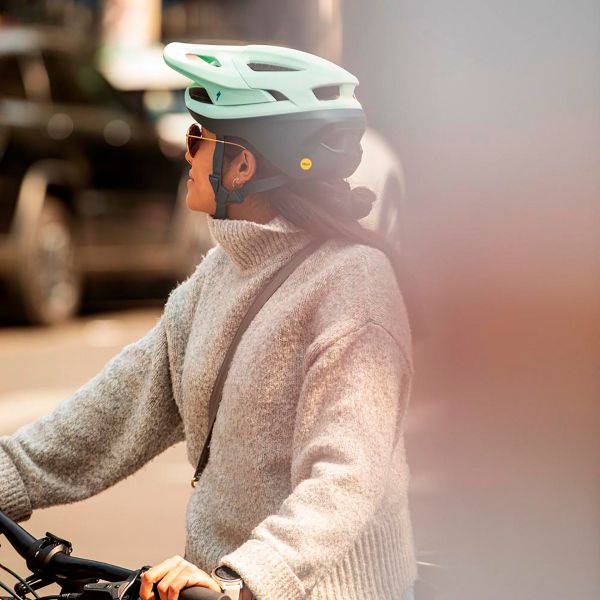 Specialized Camber 2022