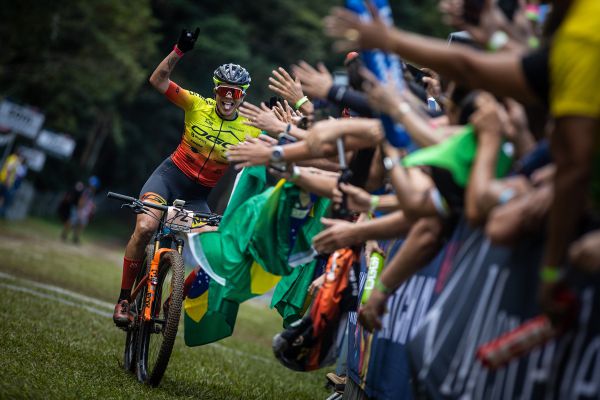 domácí Raiza Goulao Henrique