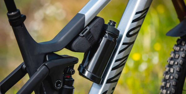 Canyon Strive CFR 2022