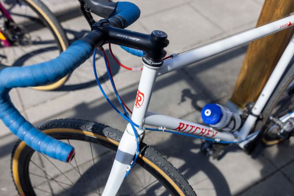 Prezentace 2023 Zookee & Vokolek Import