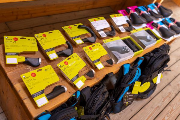 Prezentace 2023 Zookee & Vokolek Import