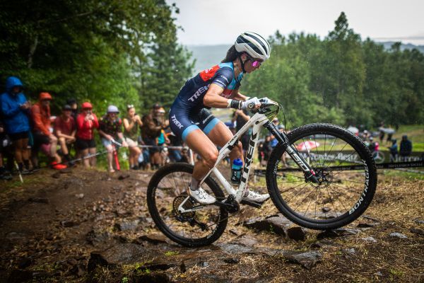 Jolanda Neff v bouři