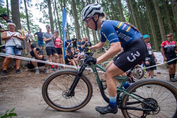 MČR XCO 2022 - soustředěná Jana Czeczinkarová