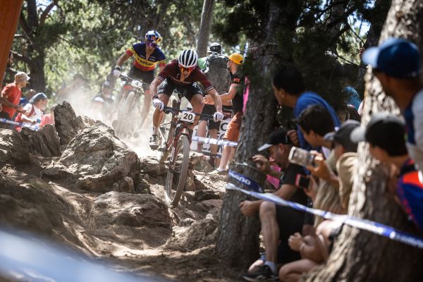 Jordan Sarrou na čele