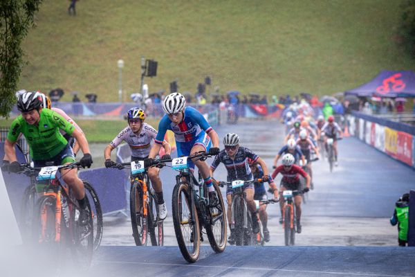 ME XCO 2022 - Jana Czeczinkarová