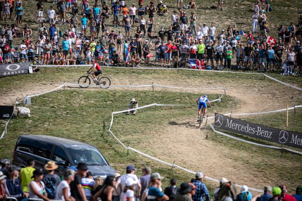 MS Les Gets 2022 - Ondřej Cink se snažil docvaknout Colomba