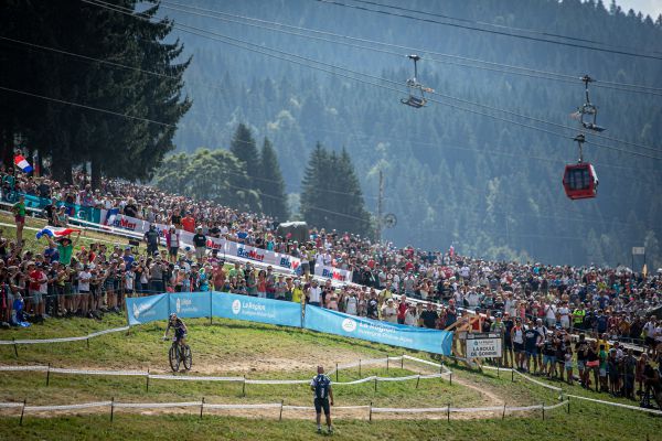 MS Les Gets 2022 - během šampionátu dorazilo, podle organizátorů, 120tis fanoušků