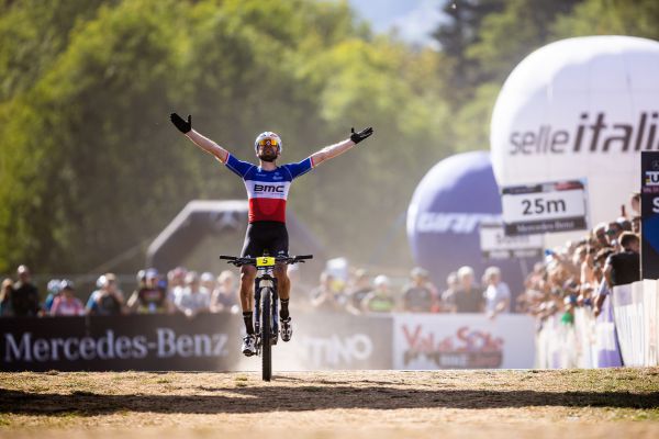 Titouan Carod vyhrává druhý závod SP