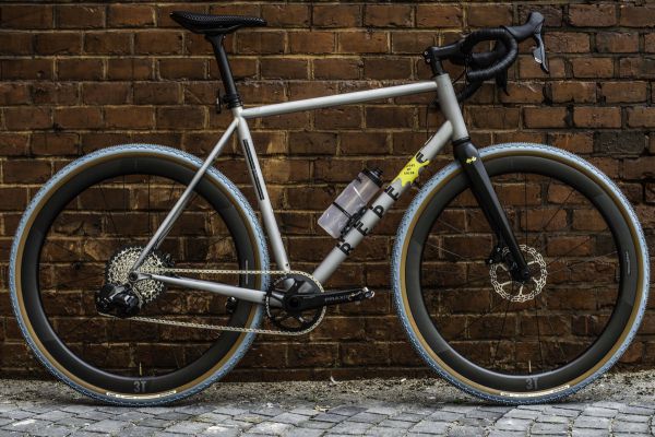 Gravel Blinduro 2022 - aukce Repete Verne