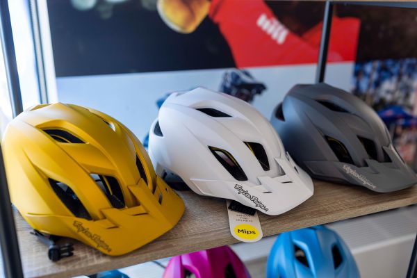 Troy Lee Designs 2023