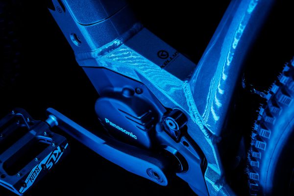 Kellys s novým "navi" Panasonicem