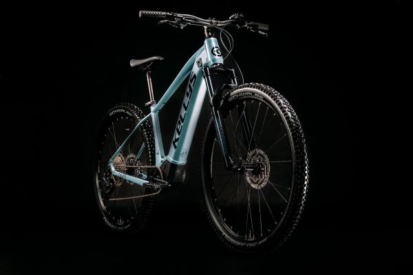 Kellys s novým "navi" Panasonicem