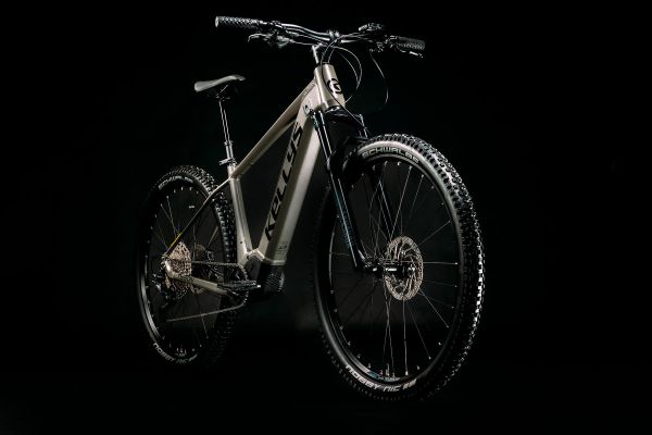 Kellys s novým "navi" Panasonicem