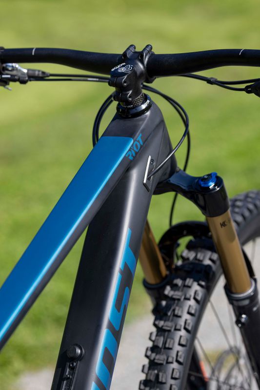 Ghost Riot Trail CF Full Party