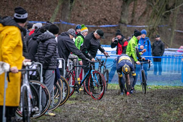 MČR - Ml. Boleslav 2023 - zásadní moment pro Matyáše Kopeckého - výměna tretry