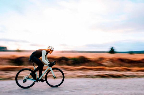 Decathlon Riverside GCR Sram Rival AXS