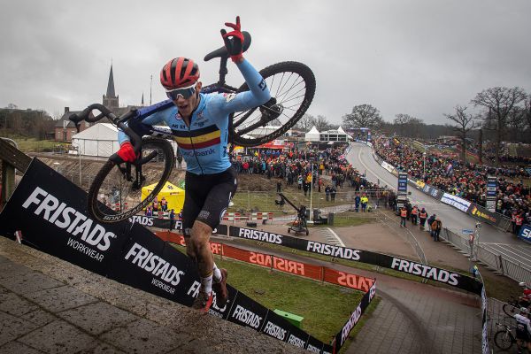 Mistrovství světa v cyklokrosu - Hoogerheide 2023 - sobota