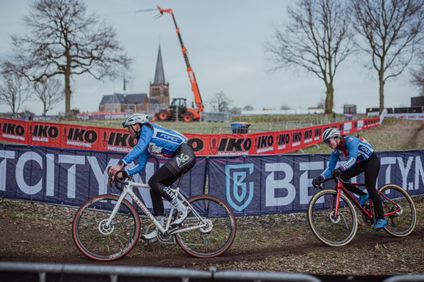 MS Hoogerheide 2023 - čtvrtek - Julia Kopecky a Kateřina Hladíková