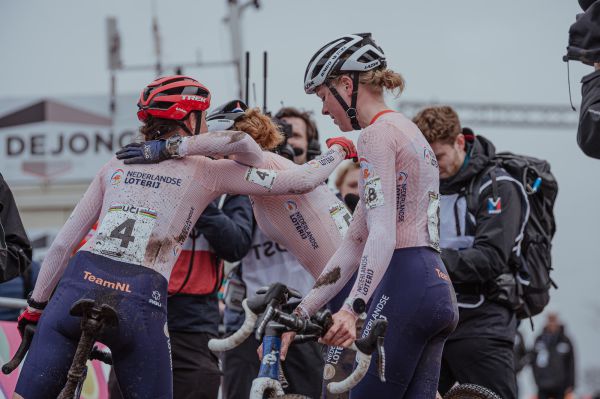 Mistrovství světa v cyklokrosu - Hoogerheide 2023 - sobota