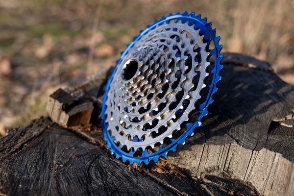 e*thirteen Helix R 11