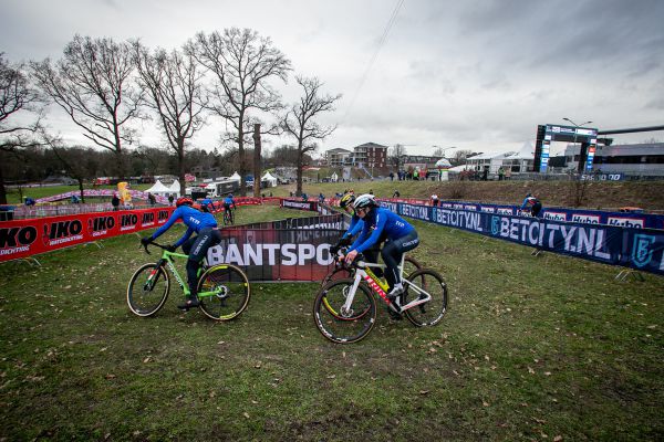 Mistrovství světa v cyklokrosu - Hoogerheide 2023 - čtvrtek