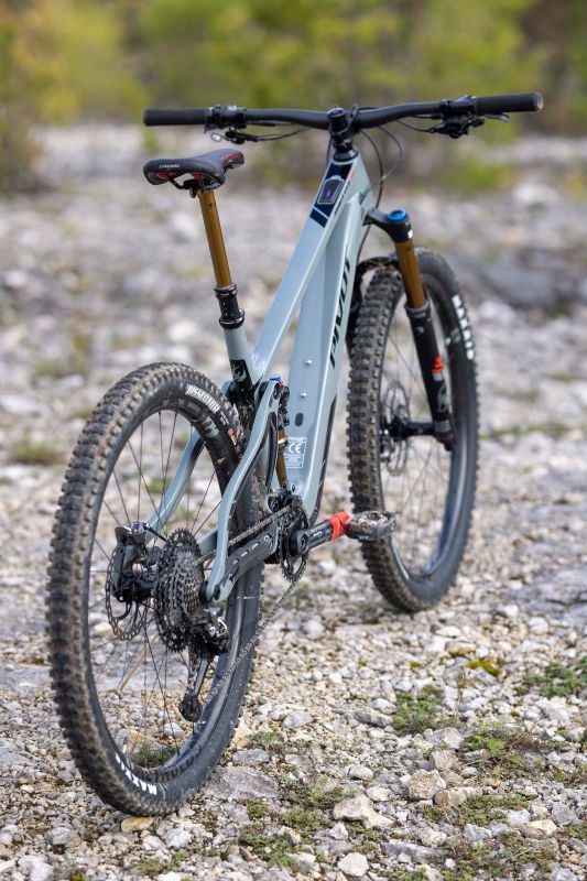 Pivot Shuttle SL Team XTR