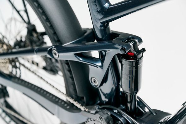 Giant Stance E+ 2023