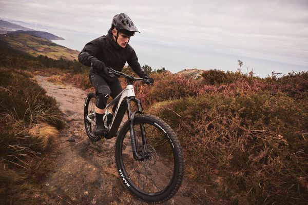 Giant Stance E+ 2023